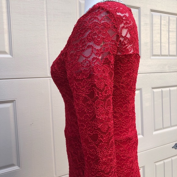 🌷 Maurices Tulip Style Red Lace Dress 🌷 - Picture 3 of 8